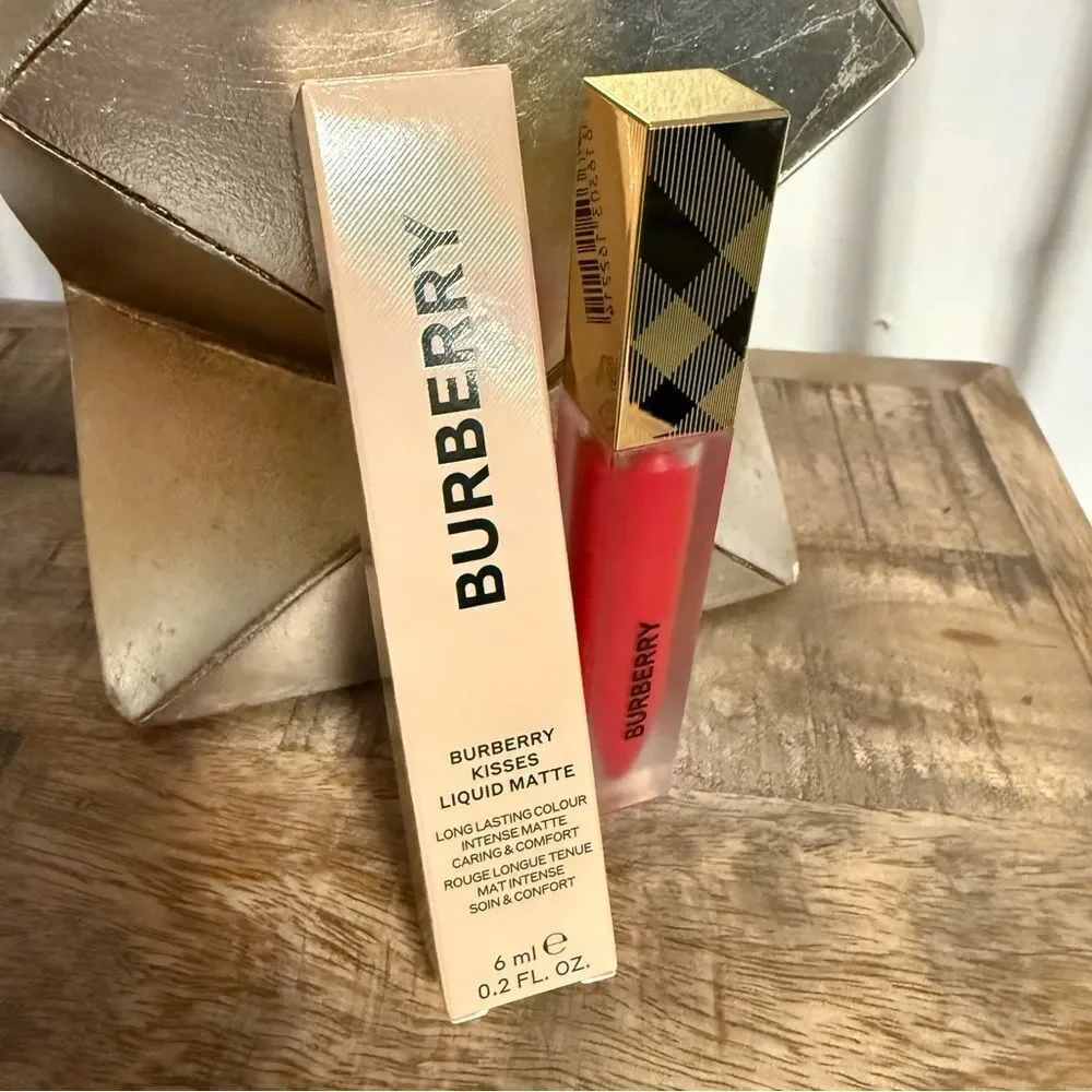 Burberry Kisses Liquid Matte Lipstick – Shade 106 “The Red” True Luxury Red